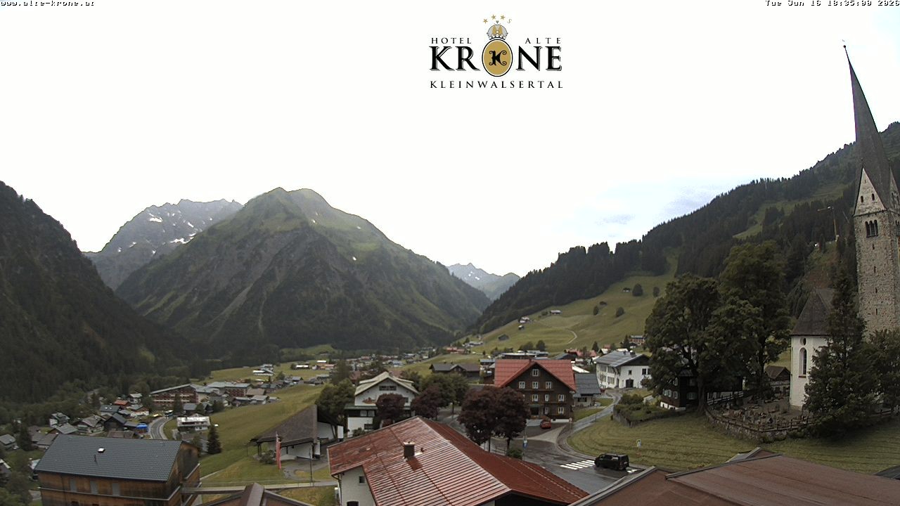 Archived image Webcam Mittelberg - Hotel "Alte Krone"
