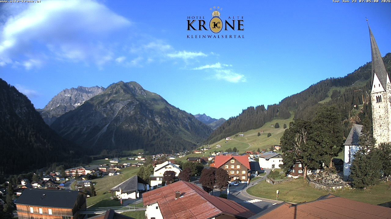 Archived image Webcam Mittelberg - Hotel "Alte Krone"
