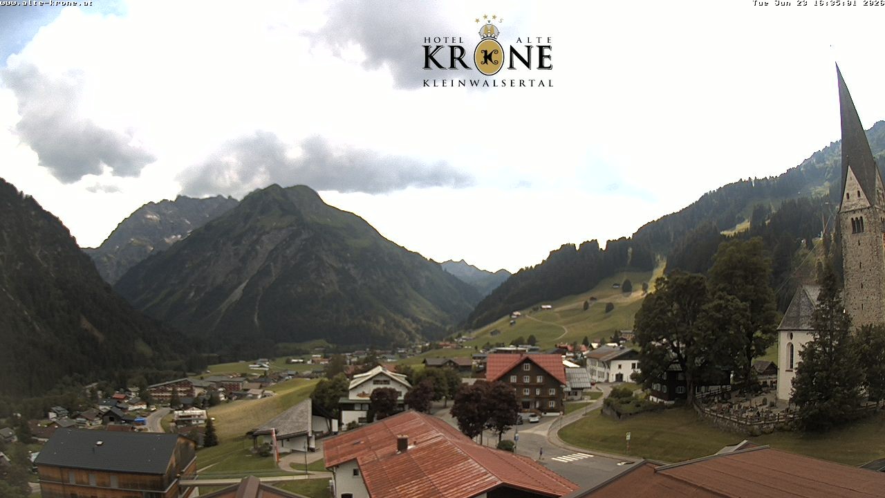 Archived image Webcam Mittelberg - Hotel "Alte Krone"