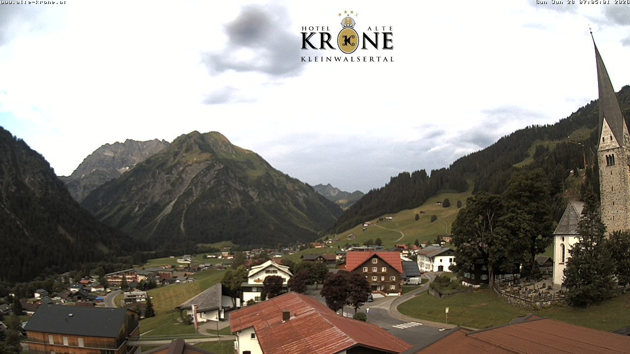 Archived image Webcam Mittelberg - Hotel "Alte Krone"