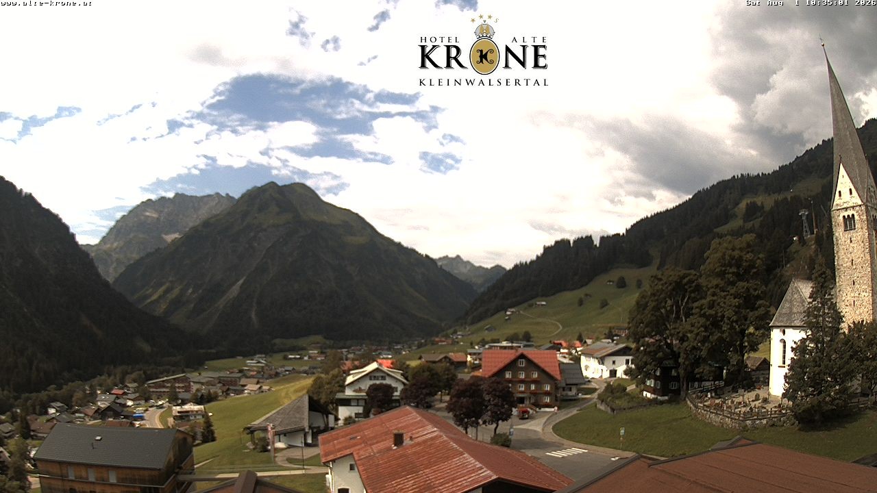 Archived image Webcam Mittelberg - Hotel "Alte Krone"