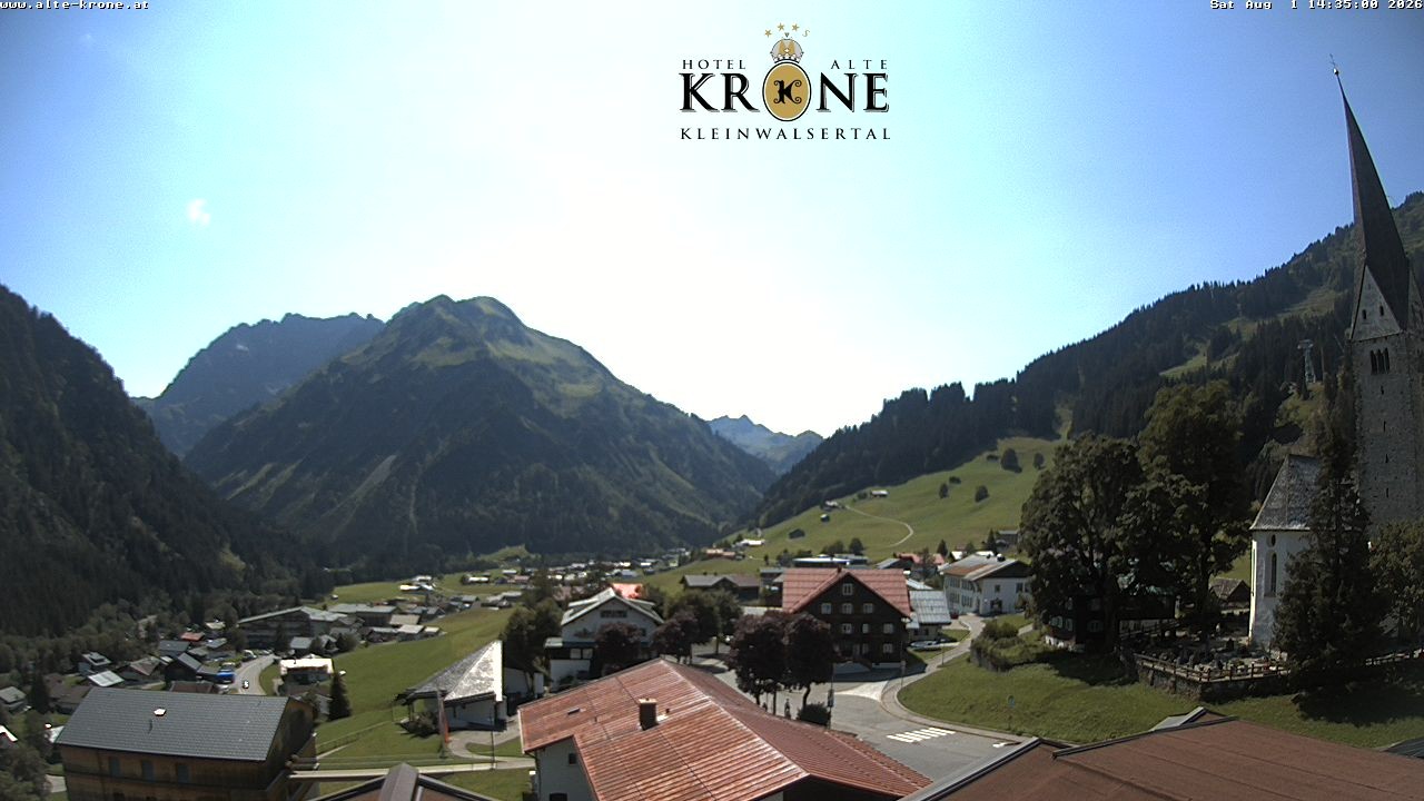 Archived image Webcam Mittelberg - Hotel "Alte Krone"