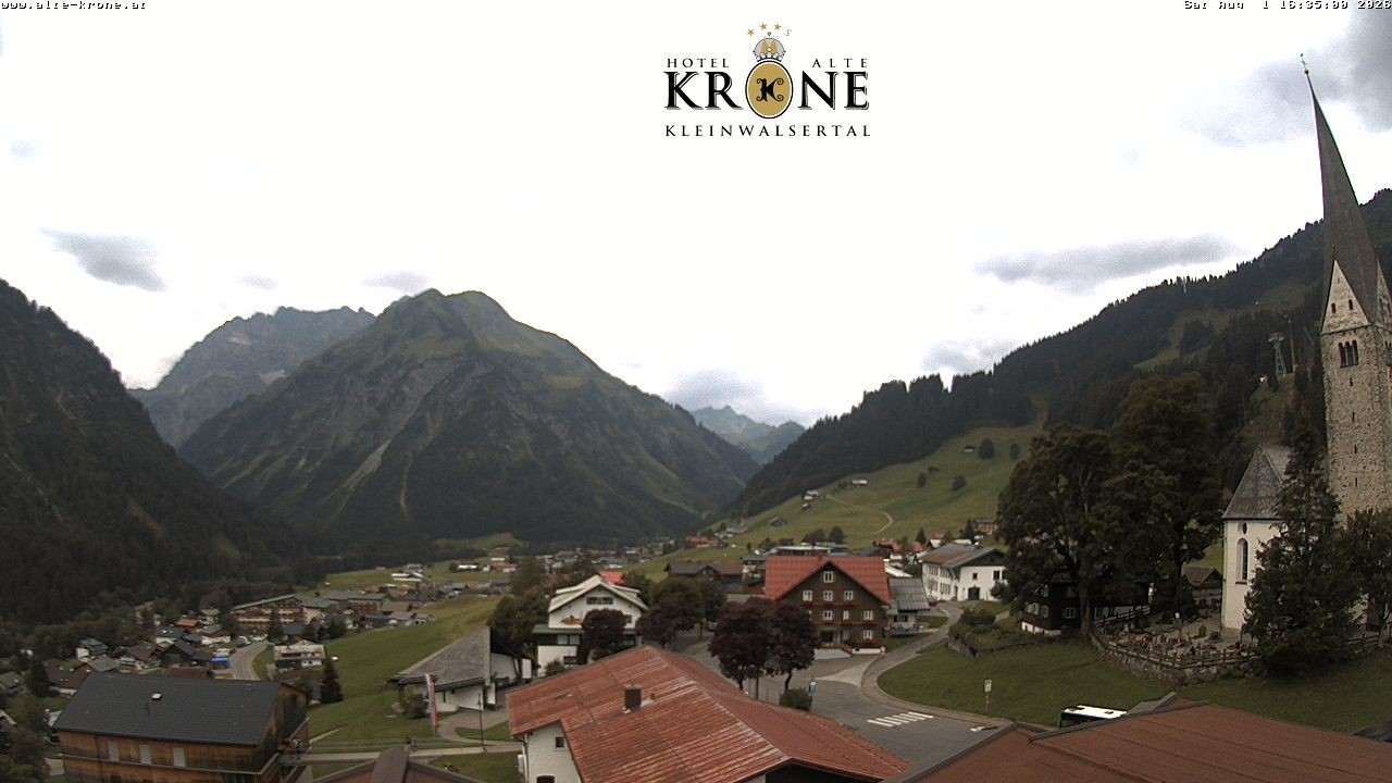 Archived image Webcam Mittelberg - Hotel "Alte Krone"