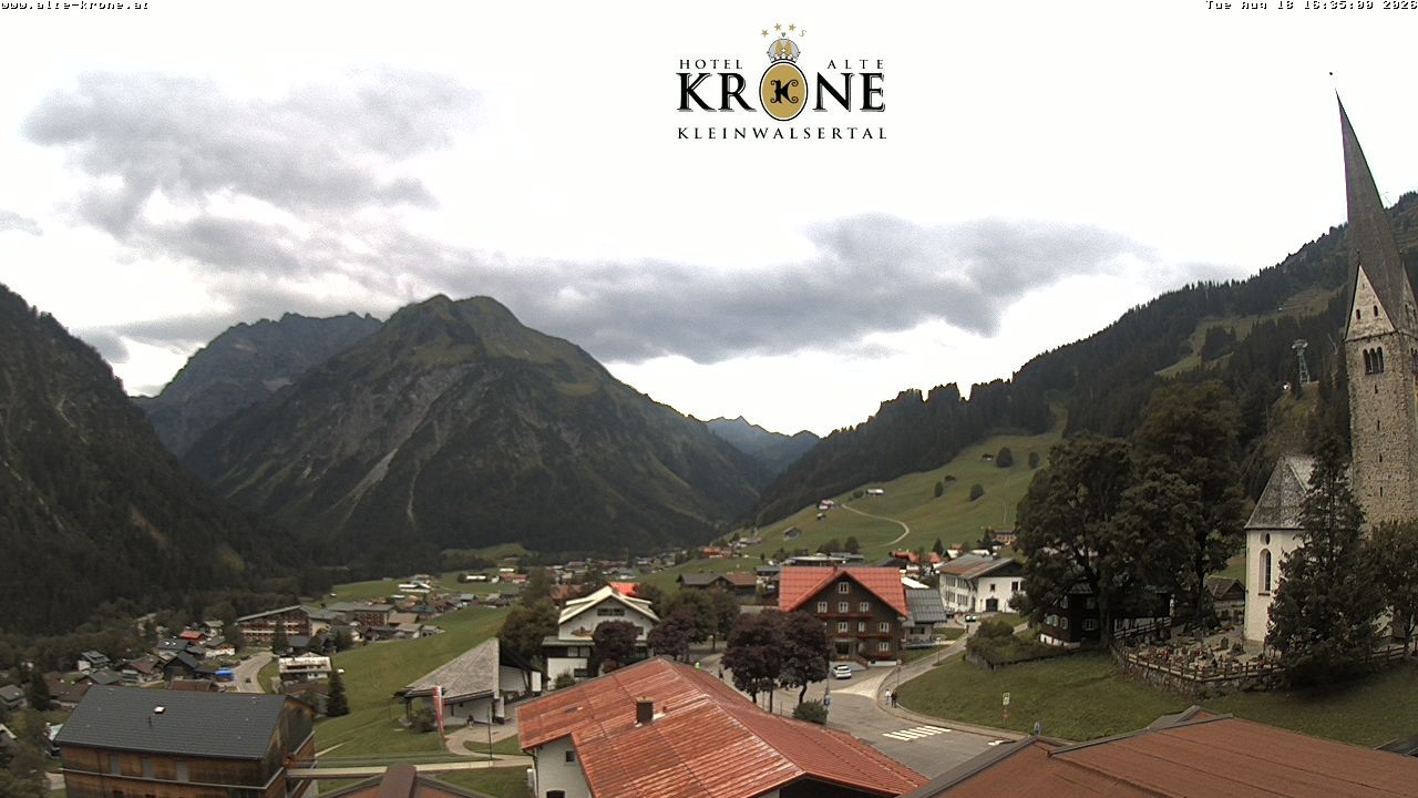 Archived image Webcam Mittelberg - Hotel "Alte Krone"