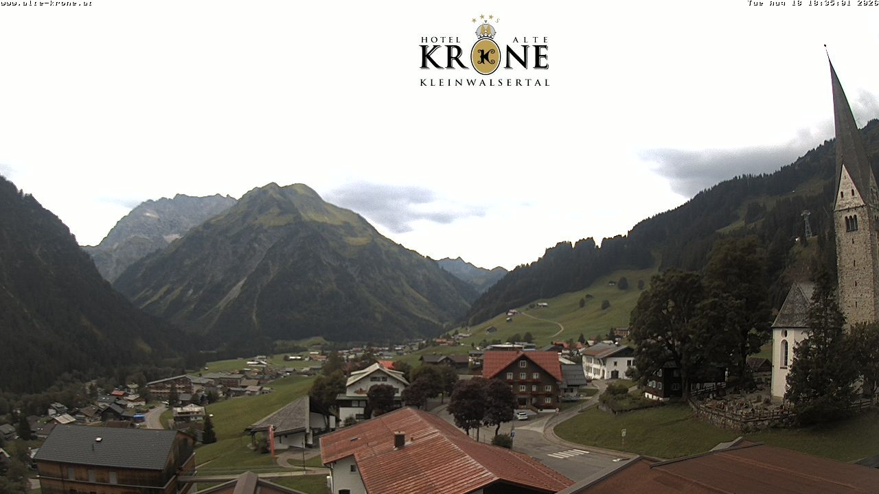 Archived image Webcam Mittelberg - Hotel "Alte Krone"