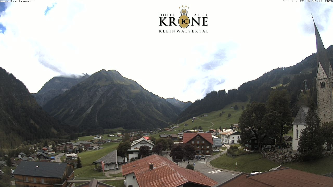 Archived image Webcam Mittelberg - Hotel "Alte Krone"