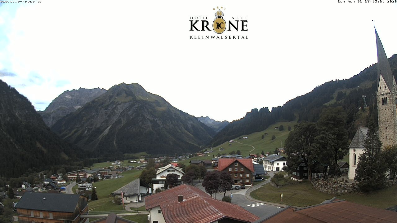 Archived image Webcam Mittelberg - Hotel "Alte Krone"
