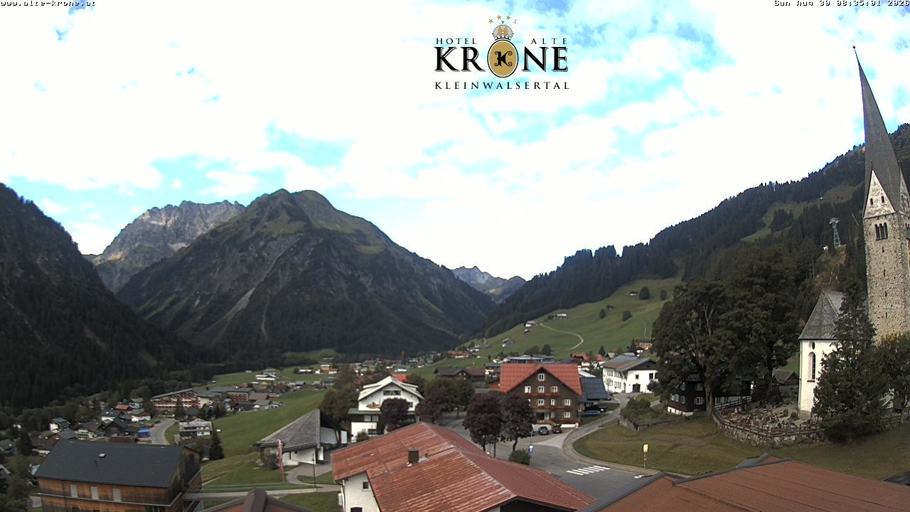 Archived image Webcam Mittelberg - Hotel "Alte Krone"