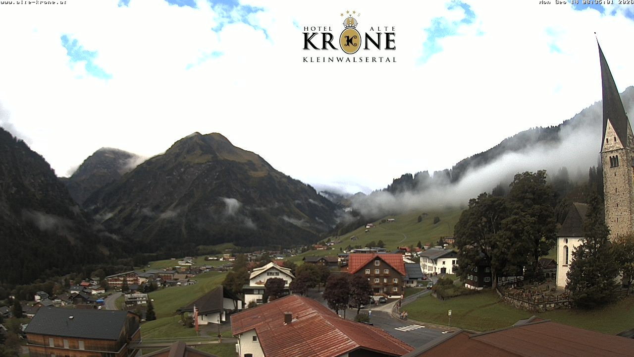 Archived image Webcam Mittelberg - Hotel "Alte Krone"