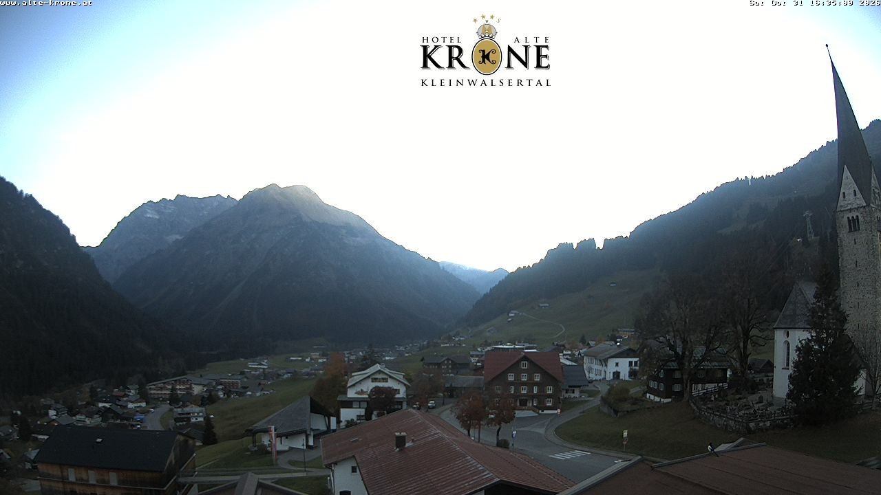 Archived image Webcam Mittelberg - Hotel "Alte Krone"