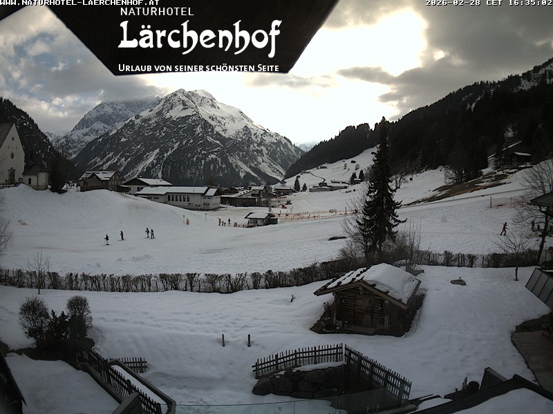 Archived image Webcam Laerchenhof Nature Hotel