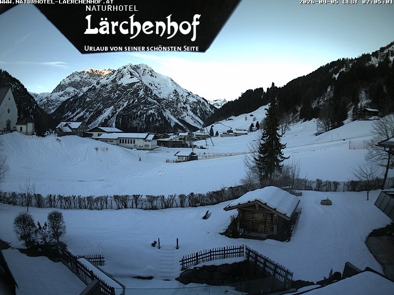 Archived image Webcam Laerchenhof Nature Hotel