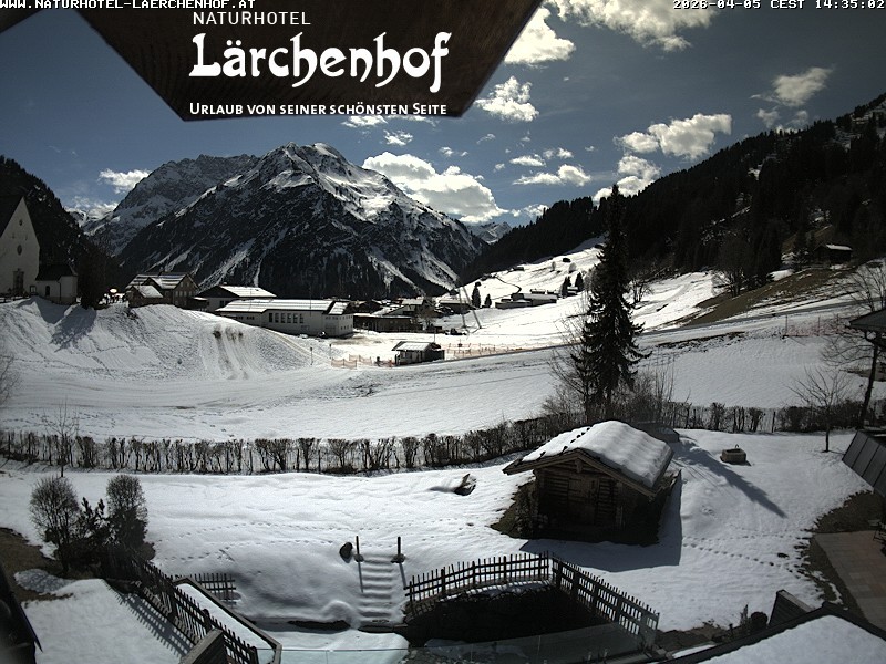 Archived image Webcam Laerchenhof Nature Hotel