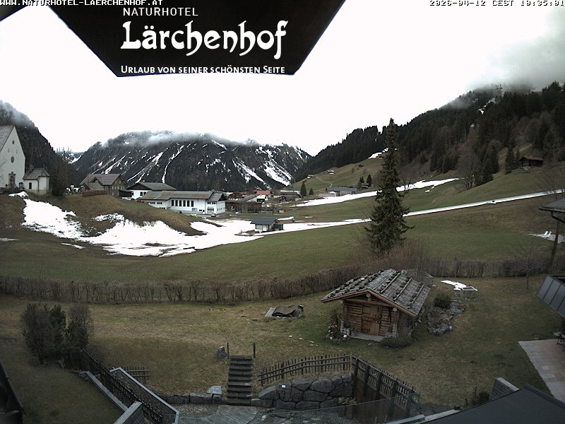 Archived image Webcam Laerchenhof Nature Hotel