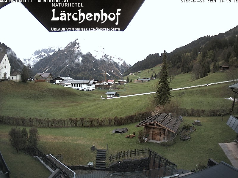 Archived image Webcam Laerchenhof Nature Hotel