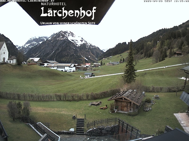 Archived image Webcam Laerchenhof Nature Hotel