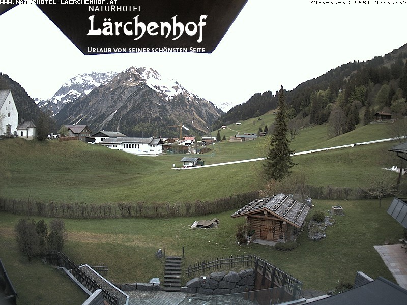 Archived image Webcam Laerchenhof Nature Hotel