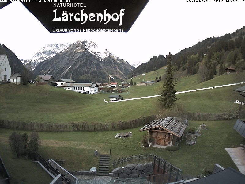 Archived image Webcam Laerchenhof Nature Hotel