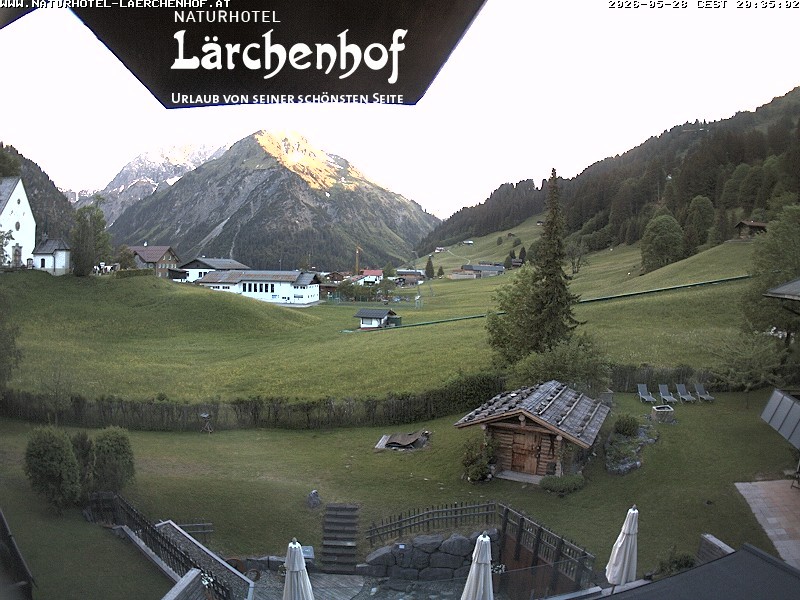 Archived image Webcam Laerchenhof Nature Hotel