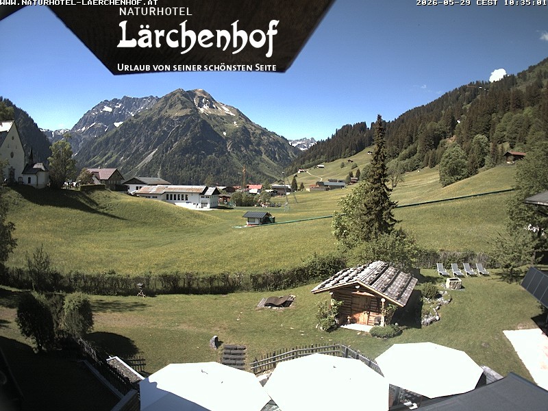 Archived image Webcam Laerchenhof Nature Hotel