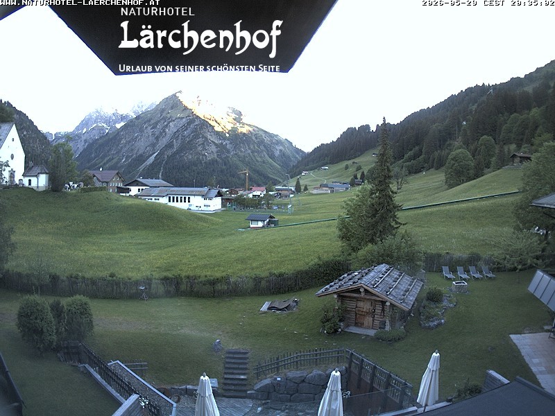 Archived image Webcam Laerchenhof Nature Hotel