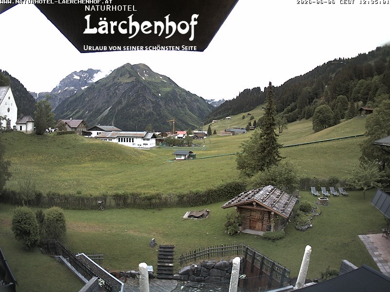 Archived image Webcam Laerchenhof Nature Hotel