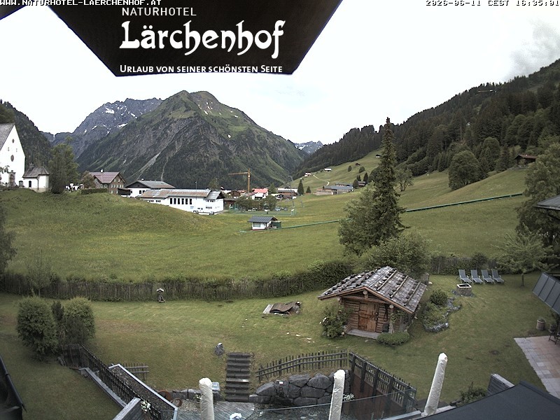 Archived image Webcam Laerchenhof Nature Hotel