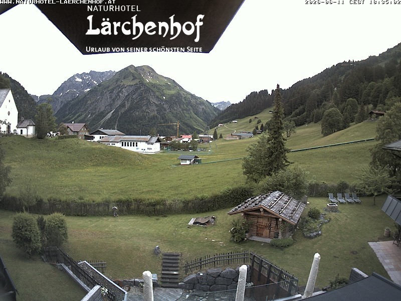 Archived image Webcam Laerchenhof Nature Hotel