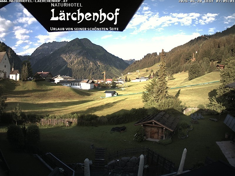 Archived image Webcam Laerchenhof Nature Hotel