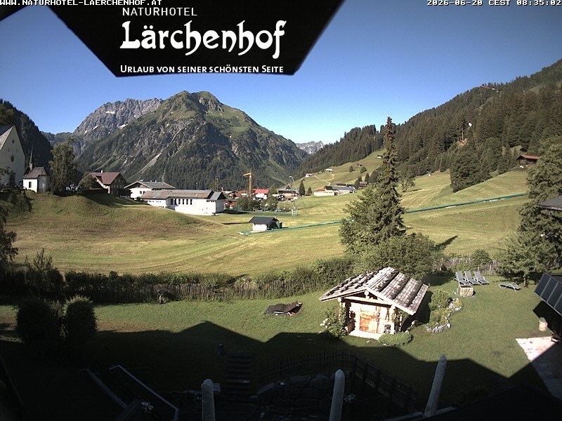 Archived image Webcam Laerchenhof Nature Hotel