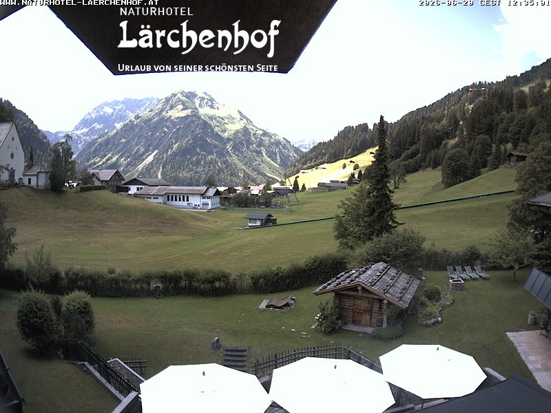 Archived image Webcam Laerchenhof Nature Hotel