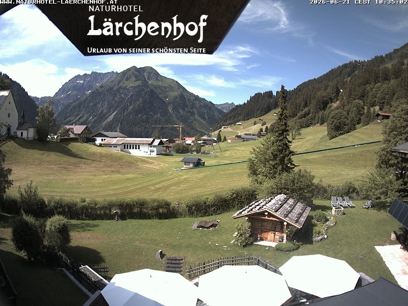Archived image Webcam Laerchenhof Nature Hotel