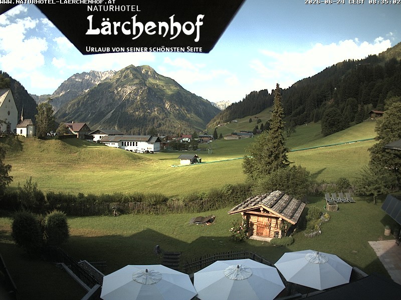 Archived image Webcam Laerchenhof Nature Hotel