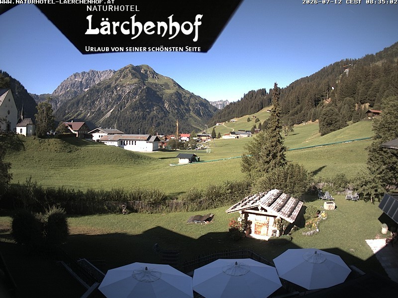 Archived image Webcam Laerchenhof Nature Hotel