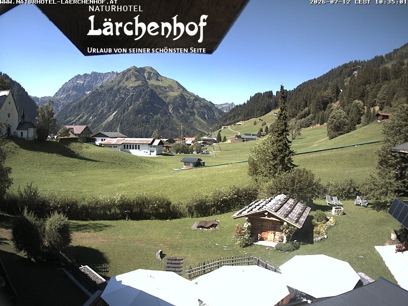 Archived image Webcam Laerchenhof Nature Hotel