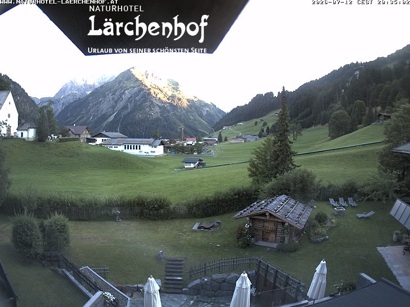Archived image Webcam Laerchenhof Nature Hotel