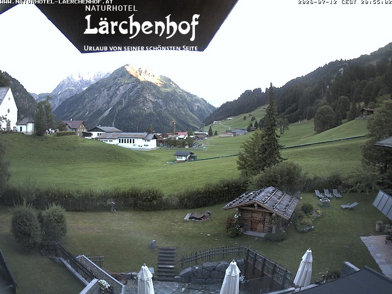 Archived image Webcam Laerchenhof Nature Hotel