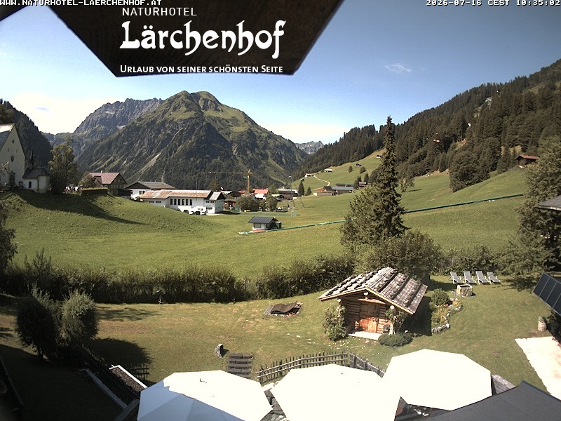Archived image Webcam Laerchenhof Nature Hotel