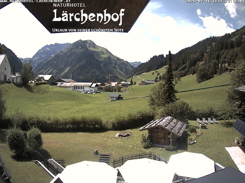 Archived image Webcam Laerchenhof Nature Hotel
