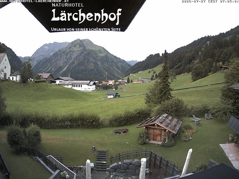 Archived image Webcam Laerchenhof Nature Hotel