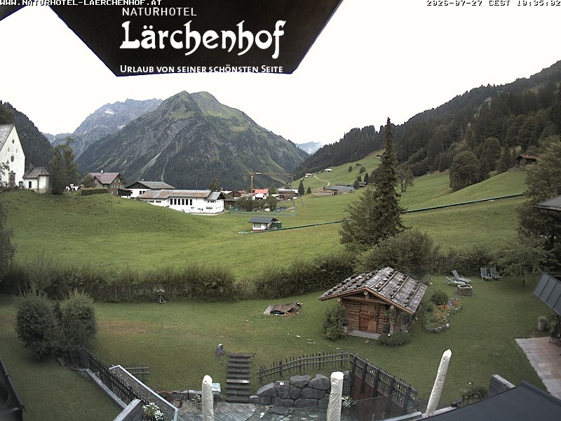 Archived image Webcam Laerchenhof Nature Hotel