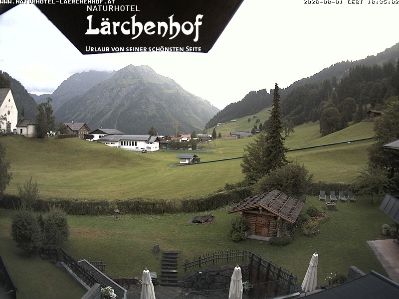 Archived image Webcam Laerchenhof Nature Hotel