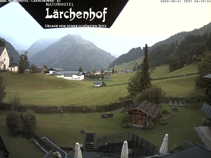 Archived image Webcam Laerchenhof Nature Hotel
