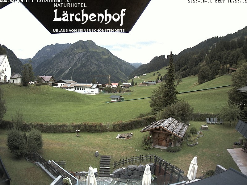 Archived image Webcam Laerchenhof Nature Hotel