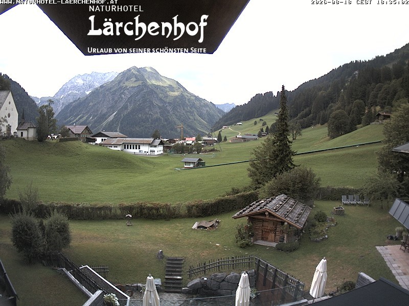 Archived image Webcam Laerchenhof Nature Hotel