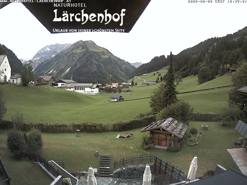 Archived image Webcam Laerchenhof Nature Hotel