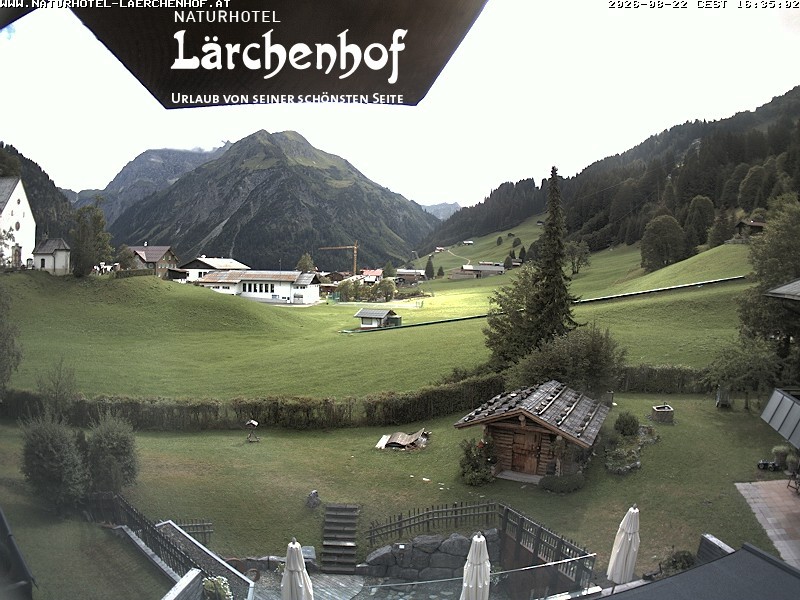 Archived image Webcam Laerchenhof Nature Hotel