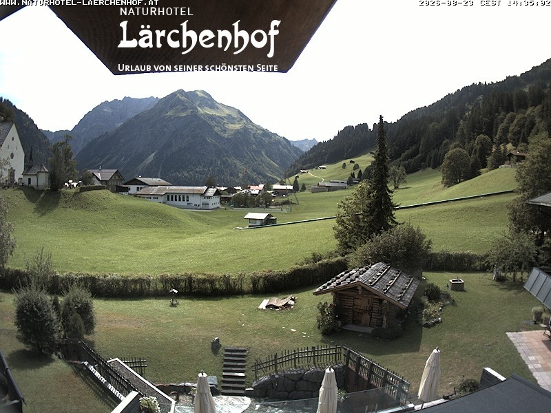 Archived image Webcam Laerchenhof Nature Hotel