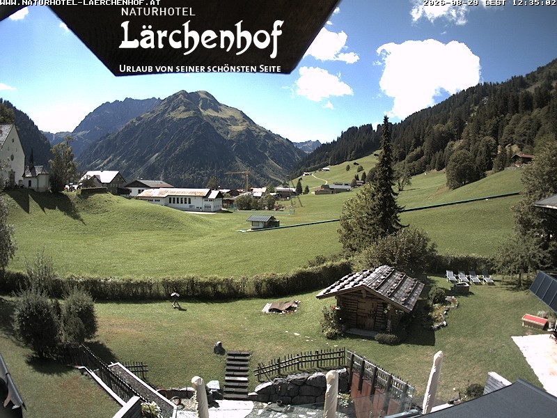 Archived image Webcam Laerchenhof Nature Hotel