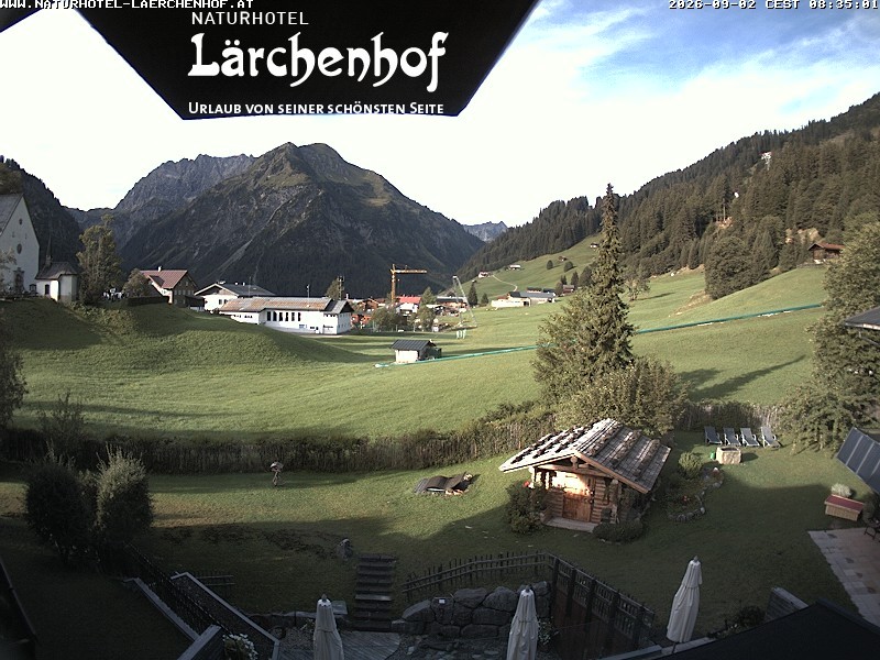Archived image Webcam Laerchenhof Nature Hotel